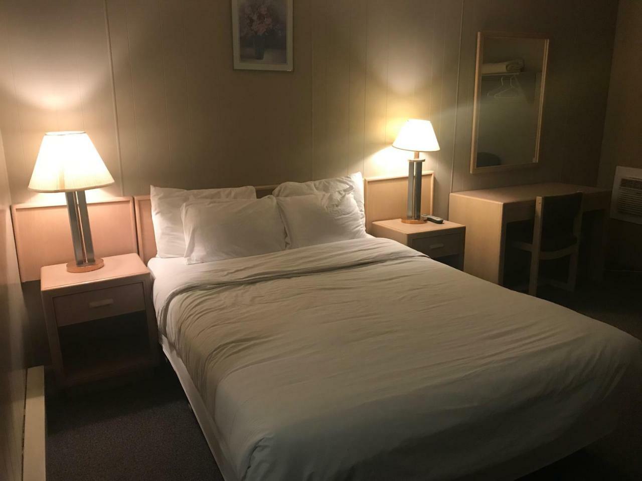 Oasis Hotel Cache Creek Ngoại thất bức ảnh